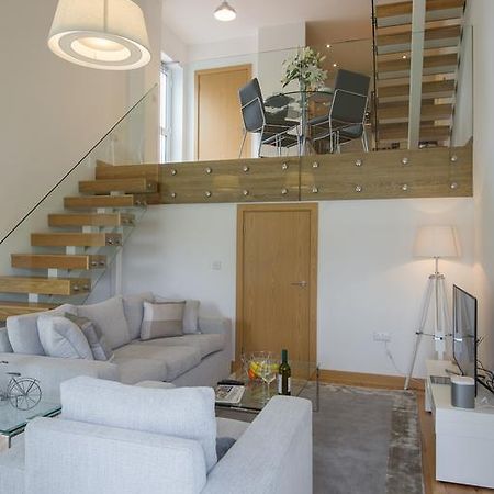 Tailored Stays - Executive Town House Cambridge Room photo